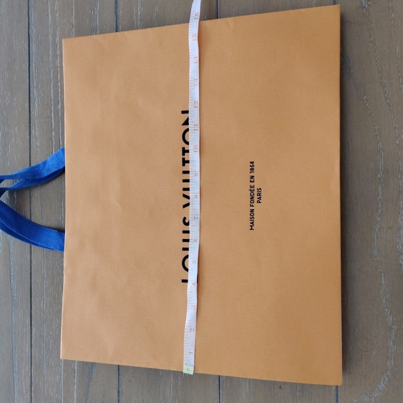 LV shopping bag - Picture 4 of 5